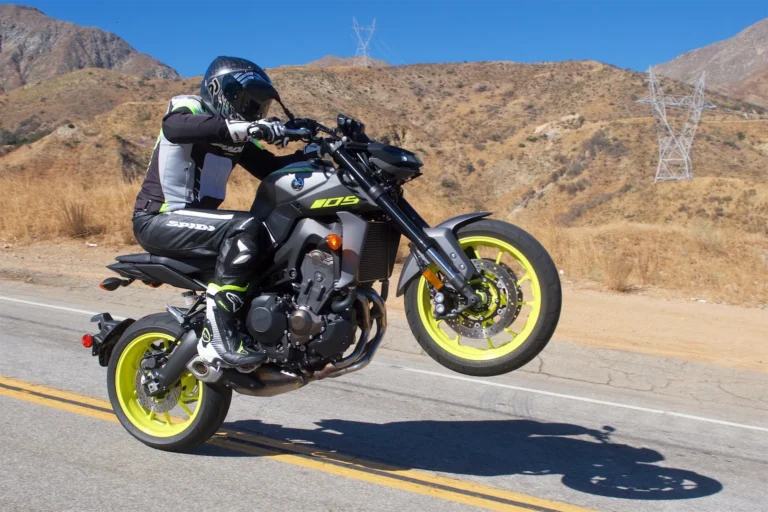 2018 Yamaha MT-09 Review Sport Motorcycle