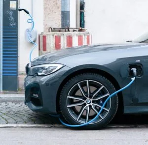 Hybrid And Electric Vehicles Do They Work In The Real World?